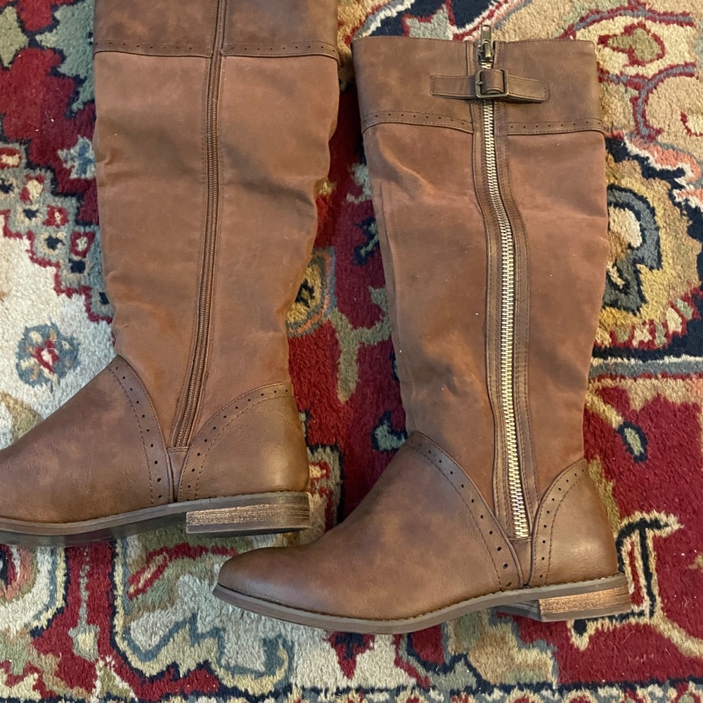 Shoe Dazzle Brown Heeled Boots with Buckle